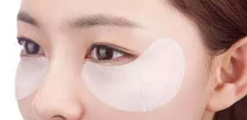 眼膜和眼霜的效果有什么不一樣？區(qū)別在哪里？