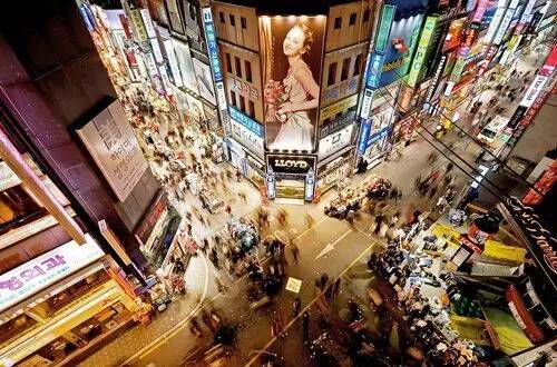 韓國(guó)化妝品店經(jīng)營(yíng)有什么秘訣？